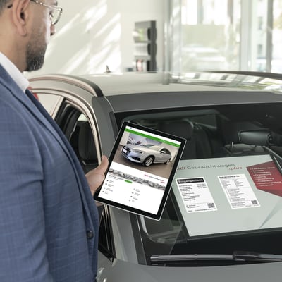 Standzeiten im Autohaus mit Digitaler Preisauszeichnung senken